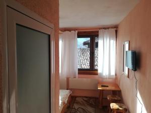 Photo de la galerie de l'établissement Guest House Terziiski, à Koprivchtitsa