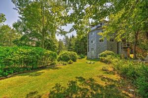 Gallery image of Dragonwood Castle on Waterfront with Stunning View in Prospect Harbor