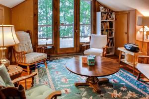 A seating area at Spacious Brainerd Home by Dwtn - Summer Paradise!