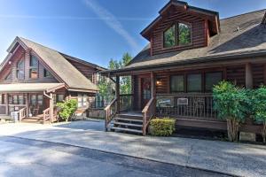 The building in which the holiday home is located