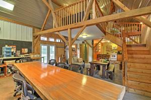 Renovated Winona Barn with 2 Decks on 80-Acre Lot!