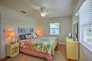 Gallery image of Chic Ormond Beach Cottage with Patio - Walk to Ocean in Ormond Beach