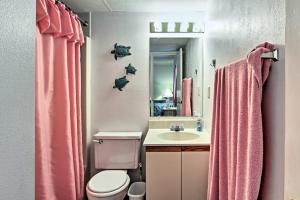 Ένα μπάνιο στο Walk to the Beach Ocean City Condo with Balcony +16 φωτογραφίες