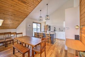 Gallery image of Modern Condo with Balcony and BBQ, 6 Mi to Winter Park in Fraser