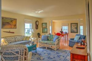 Gallery image of Spacious Outer Banks House with Private Dock! in Marshallberg