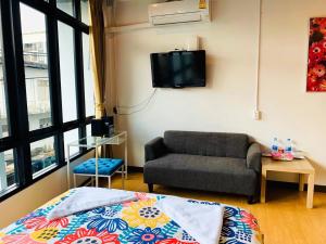 TV a/nebo společenská místnost v ubytování Daraya Hostel