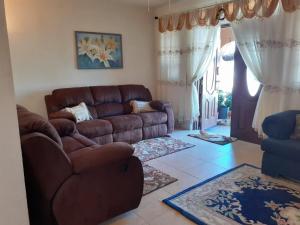 Планировка ABBE DYNASTY: Ocean View Holiday Home