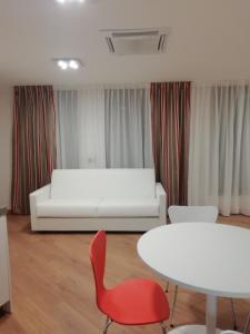 Gallery image of BB Hotels Aparthotel Isola in Milan
