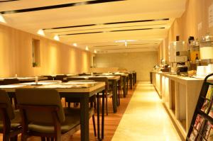 Ресторан / где поесть в Noble Hotel