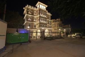 Gallery image of Jhadol Vijay Vilas Near Lake Pichola in Udaipur