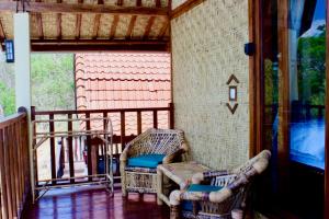 Rõdu või terrass majutusasutuses Ocean View Villas