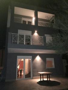 Balkón nebo terasa v ubytování Modern House