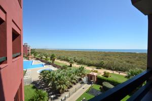 Basen w obiekcie Apartamentos Punta Canela lub w pobliżu