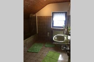 Bilik mandi di Gästehaus Sansibar