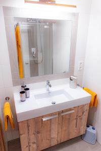 Ferienwohnung AlMa tesisinde bir banyo