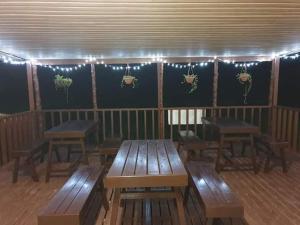 Transit Motel餐厅或其他用餐的地方