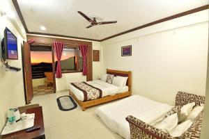 Fotografie z fotogalerie ubytování Green Roof Hotel v destinaci Nainital + 32 fotografií