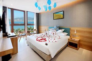 Gallery image of Sun Kiss Hotel in Nha Trang
