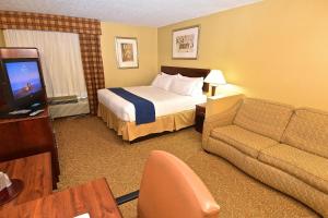 Imagen de la galería de Holiday Inn Express Hotel & Suites Fenton/I-44, an IHG Hotel, en Fenton