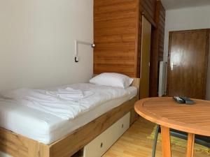 Postel nebo postele na pokoji v ubytování Klammer Gasthof