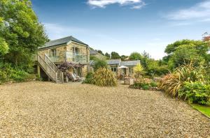 Aed väljaspool majutusasutust Pear Tree Cottage