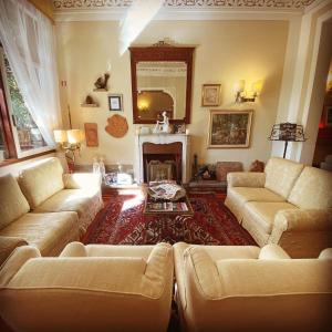 Зона вітальні в Hotel David