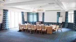 Konferenční prostory v ubytování Le Manoir Hôtel + 37 fotografií