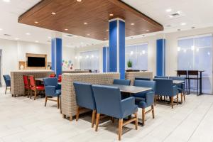 Gallery image of Holiday Inn Express & Suites - Ottawa, an IHG Hotel in Ottawa