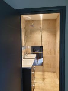 Ảnh trong thư viện ảnh của Cosy Wood House ở Laubressel