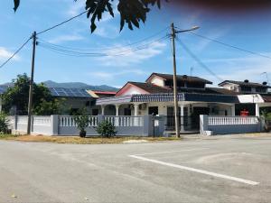 Gallery image of CoZy and comfortable Homestay in sungai siput in Sungai Siput