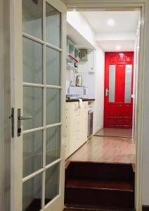 Kuchyň nebo kuchyňský kout v ubytování Hanoi Secret Garden