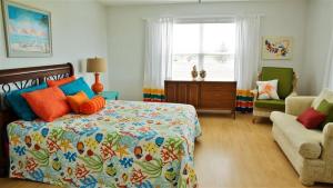 Afbeelding uit fotogalerij van Spacious Galveston Retreat with Yard and Beach Access! in Galveston