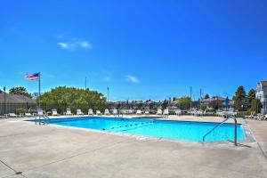The swimming pool at or close to Manistee Retreat about 30 Mi to Crystal Mountain!