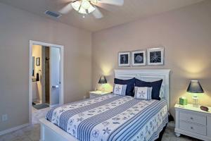 Voodi või voodid majutusasutuse Bokeelia Cottage with Private Pool toas +16 fotot