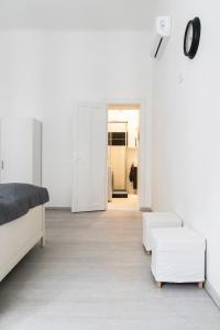 Posteľ alebo postele v izbe v ubytovaní Dora apartment near Buda Castle with PARKING!