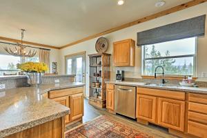 Winter Park Home with Hot Tub, Huge Deck and Mtn Views