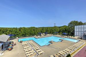 Gallery image of Poconos Vacation Rental with Pool Access and Hot Tub! in Bushkill