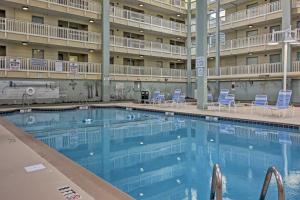 Gallery image of South Carolina Condo with Beach Access, Near Golfing in Hilton Head Island