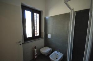 Koupelna v ubytování ValpoHome&Rooms