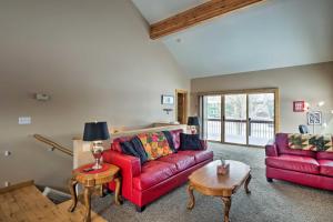 Photo de la galerie de l'établissement Crested Butte South Condo with View 10 Mi to Skiing, à Crested Butte