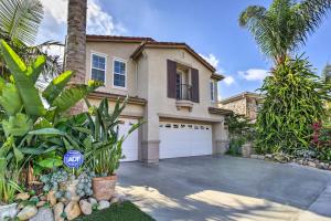 Foto de la galería de San Diego Luxury Vacation Home with Pool, Ocean View en San Diego