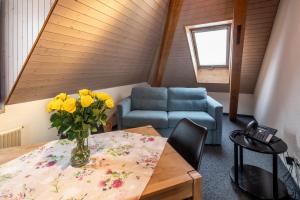 Posedenie v ubytovaní Gasthof Enge Self Check-In Hotel