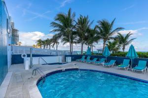 Gallery image of Ocean View 25th floor at Marenas Beach Resort by AmmosFL in Miami Beach