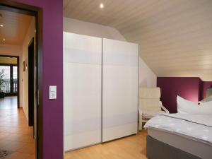 Postel nebo postele na pokoji v ubytování Ferienwohnung Eva-Maria + 22 fotografií