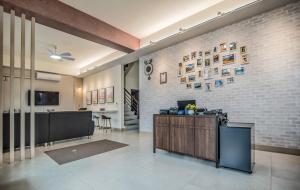 TV a/nebo společenská místnost v ubytování Follow Me Vogue Homestay