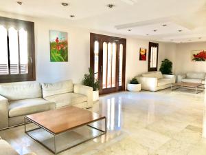 Część wypoczynkowa w obiekcie TORRE VALENCIA APARTMENT