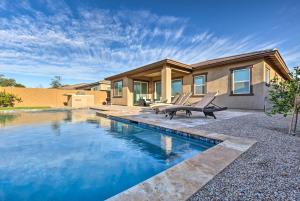 Gallery image of Gorgeous Litchfield Oasis about 6 Mi to Luke AFB in Litchfield Park