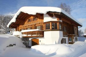 Ferienhaus Alpsteig בחורף