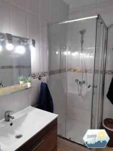 a bathroom with a shower and a sink at Sunny Churriana-Airport in Málaga