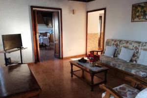 A television and/or entertainment centre at CASA DE LA CRUZ